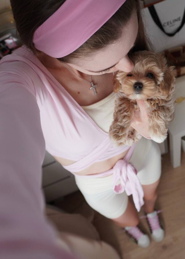 Annie - Image 2